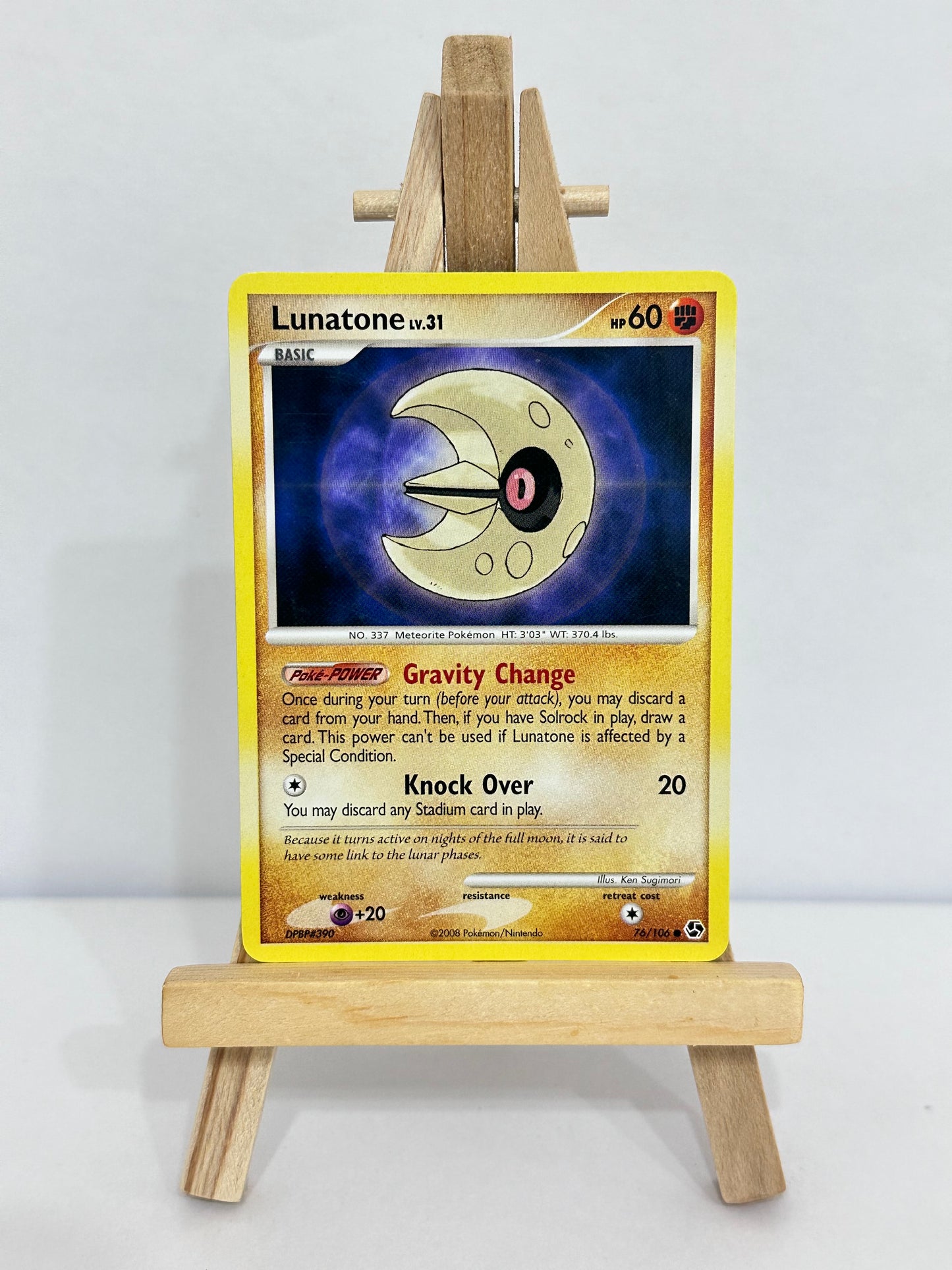 Lunatone Lv 31 (Great Encounters)
