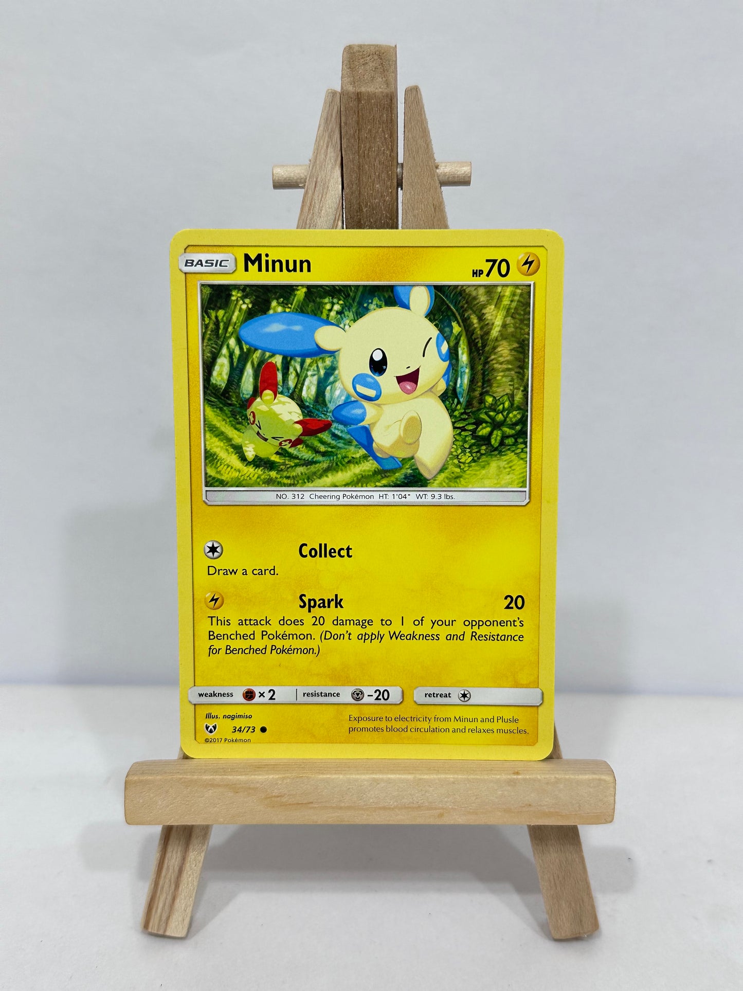 Minun (Shining Legends)
