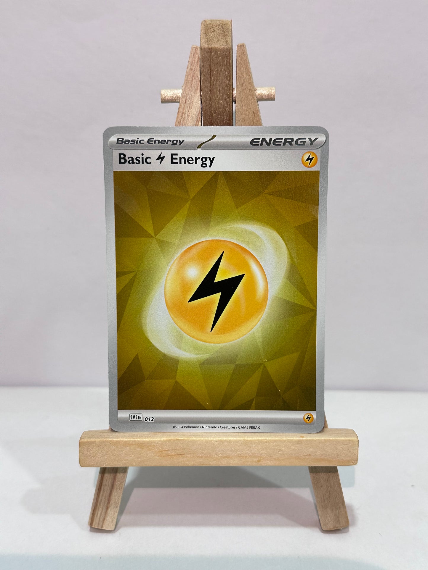 Lightning Energy (SV Stellar Crown)