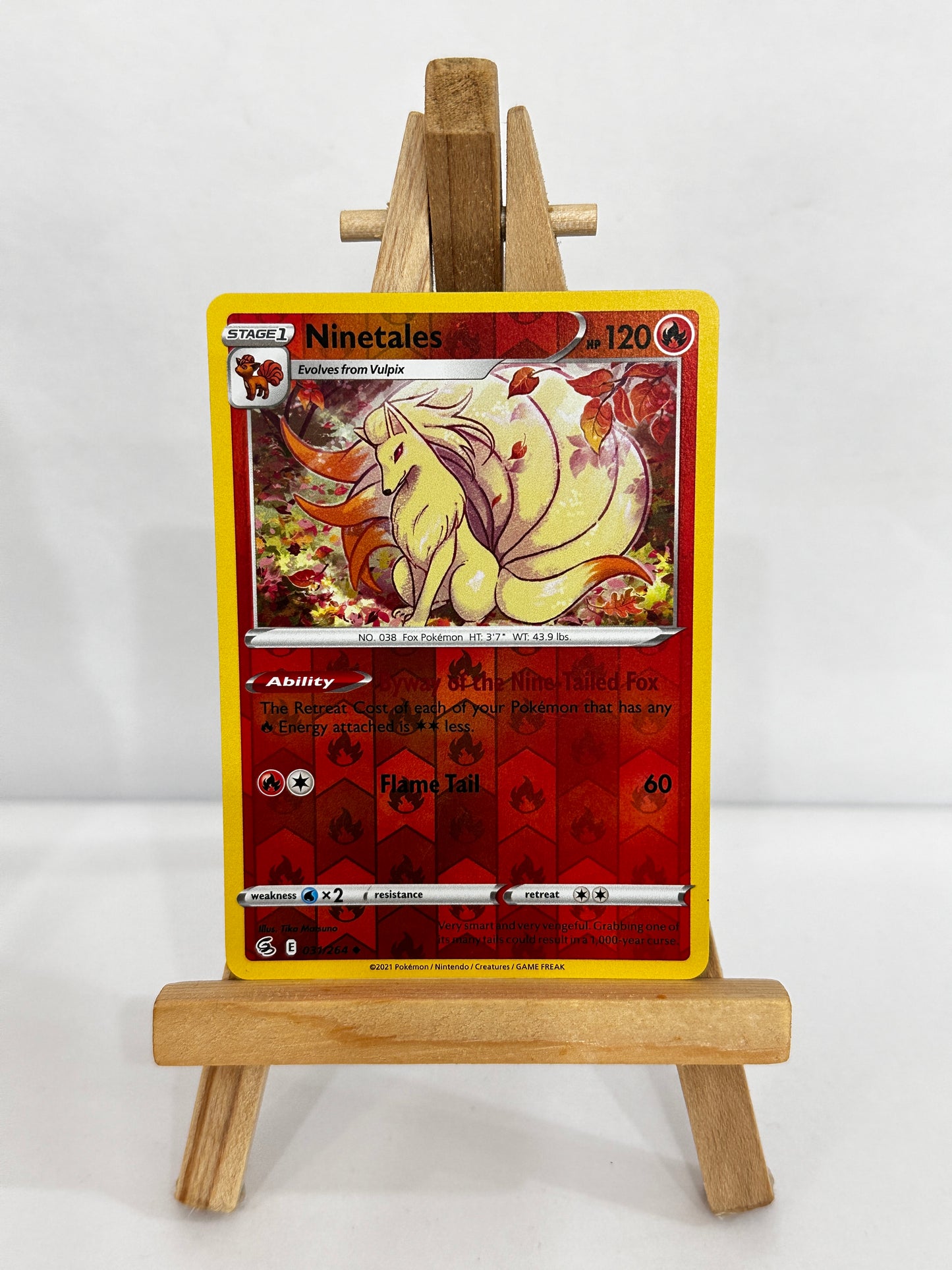 Ninetales (SWSH Fusion Strike) Reverse Holo
