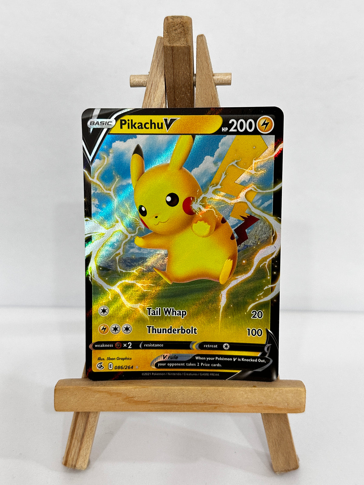 Pikachu V (SWSH Fusion Strike)