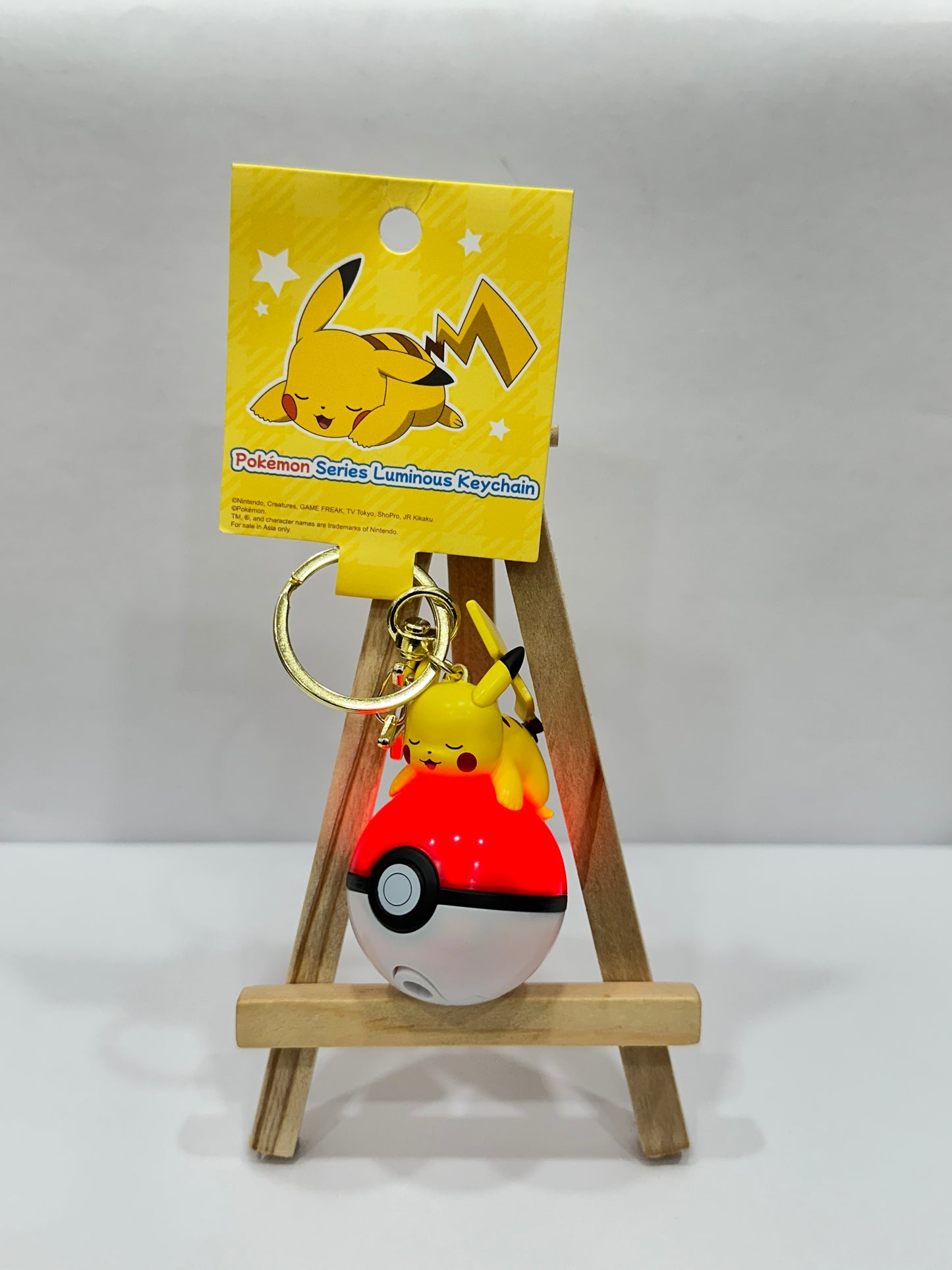 Pikachu Luminous Keychain (Pokémon Asia)