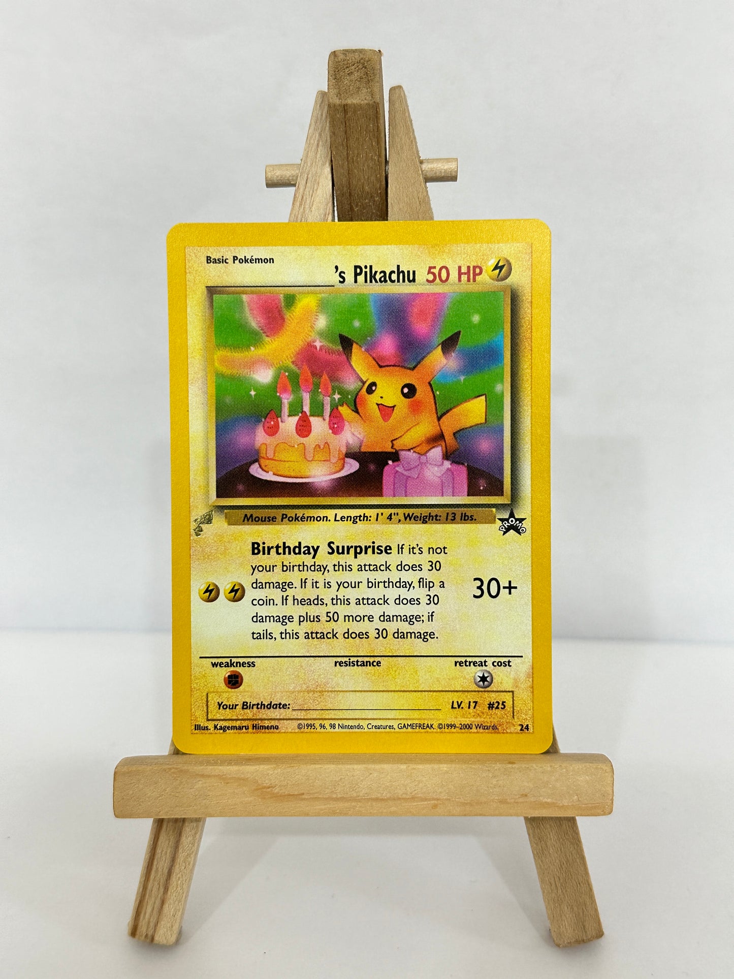 Pikachu World Collection 2000