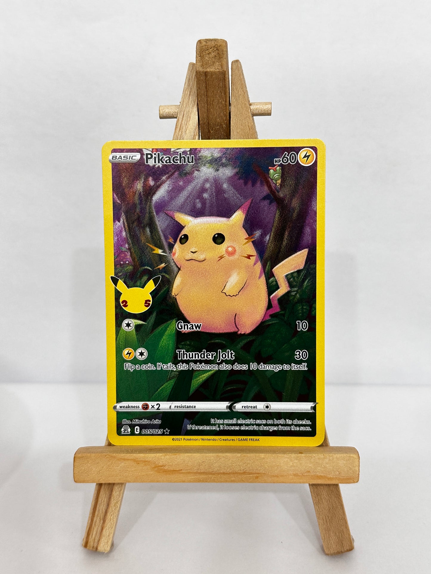 Pikachu (SWSH Celebrations)
