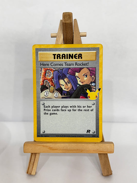 Here Comes Team Rocket ! (SWSH Celebrations)
