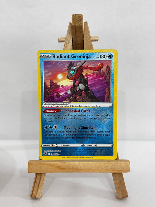 Radiant Greninja (SWSH Astral Radiance)