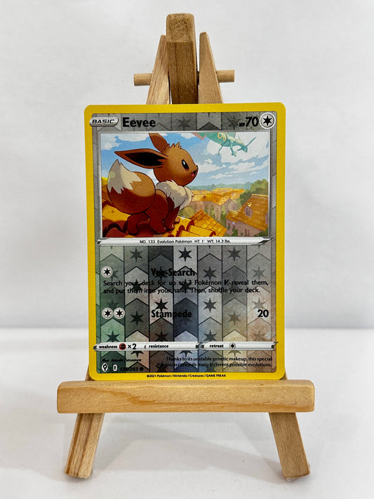 Eevee 125/203 (SWSH Evolving Skies) Reverse Holo Rayquaza Cameo