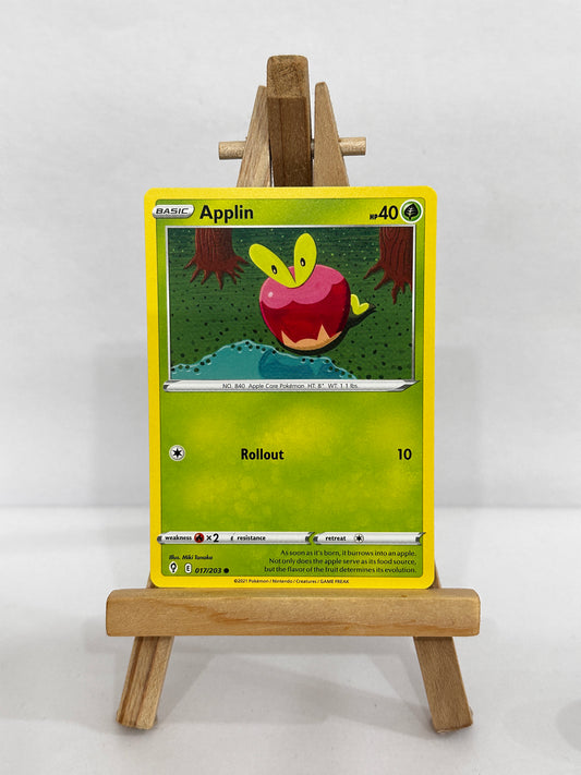 Applin (SWSH Evolving Skies)