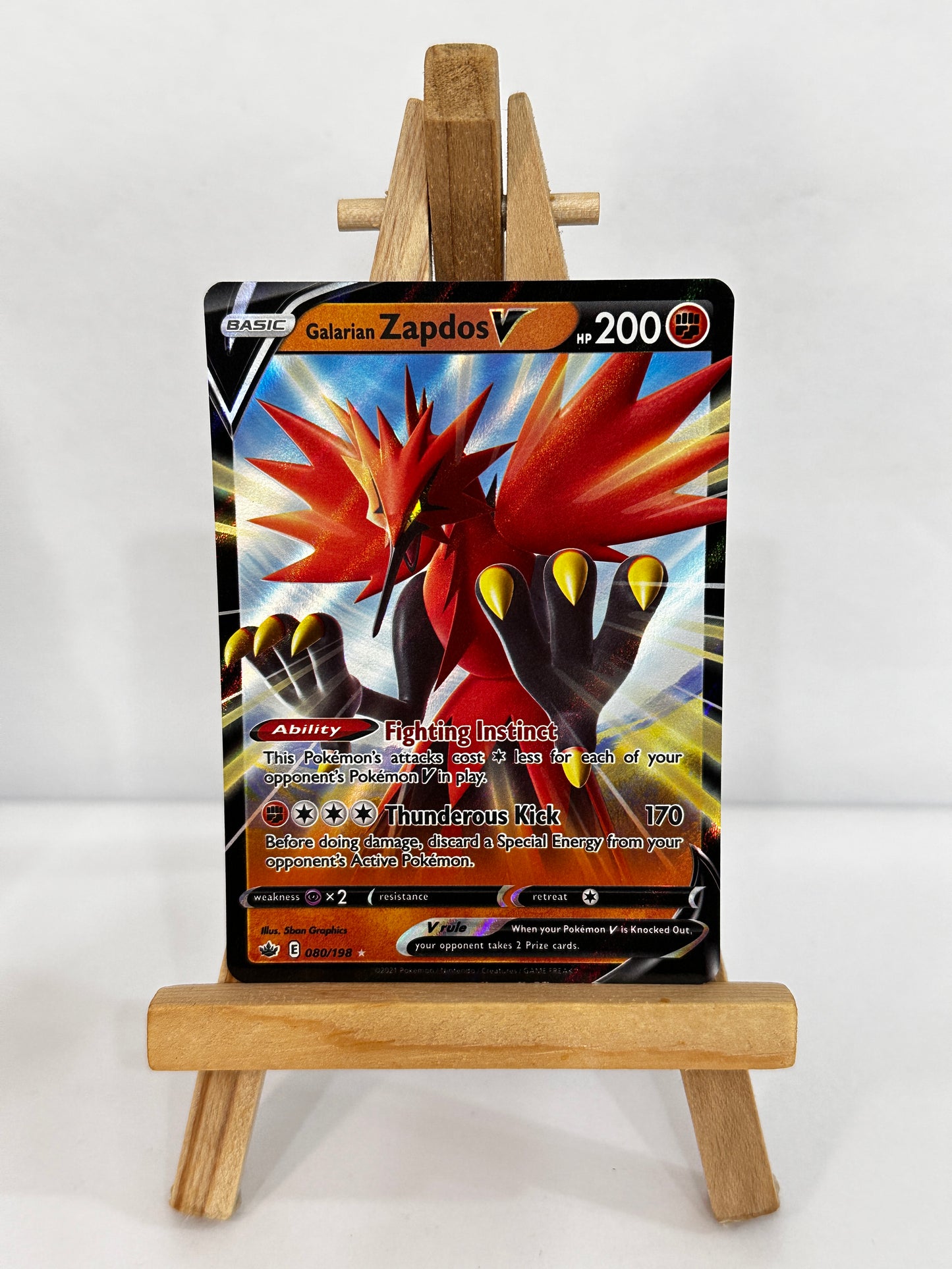 Galarian Zapdos V (SWSH Chilling Reign)