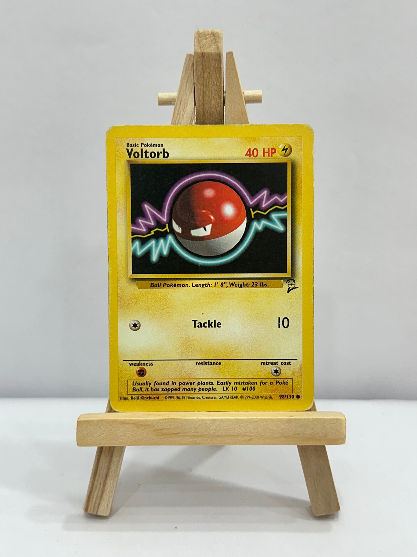 Voltorb (Base Set 2)